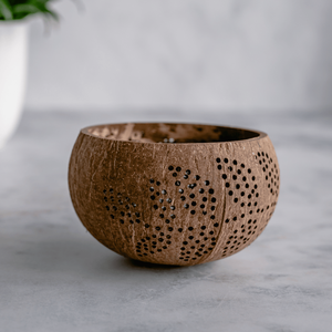 Encantador candelita colgante portavelas hecho a mano soportes de cáscara de coco para velas adorno decorativo regalo - Product Image 1