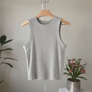 Camiseta sin mangas de entrenamiento de algodón de alta calidad con logotipo personalizado para mujer, camiseta sin mangas de longitud regular acanalada ajustada de punto para gimnasio, Top corto informal con lazo - Product Image 1