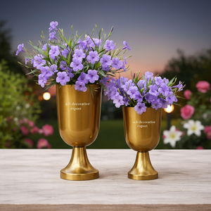 Vase Trompette Doré Poli Élégant Style Moderne, Ensemble d'Urnes Florales en Métal, Petits et Grands Vases Décoratifs sur Piédestal, Écologiques pour Mariages - Product Image 3