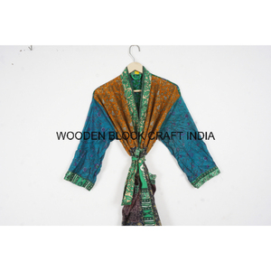 ชุดคลุมนอนผ้าไหมสไตล์วินเทจสำหรับผู้หญิง ลายดอกไม้แบบแพทช์เวิร์ค ดีไซน์หรูหรา ยาวพิเศษ เหมาะสำหรับใส่พักผ่อนช่วงฤดูร้อน ไปเที่ยวทะเล หรือเป็นของขวัญ - Product Image 6