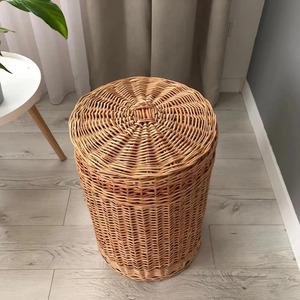 Panier de rangement en rotin naturel écologique fait main, avec couvercle tressé robuste, design moderne multifonctionnel, marque Artex Green Earth - Product Image 2