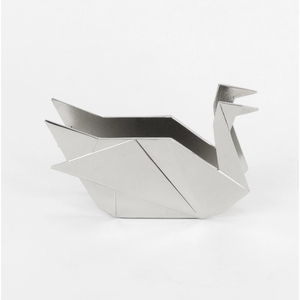 Beau porte-serviettes en acier en forme de canard argenté qui ajoute une élégance fonctionnelle sophistiquée et une touche décorative fantaisiste - Product Image 1