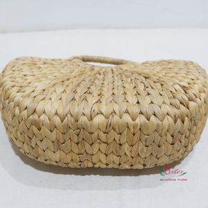 Sacs à main naturels pour femmes en demi-lune Sacs fourre-tout décontractés rustiques en jacinthe d'eau écologiques pour les vacances - Product Image 2