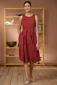 Gorgeous Earthy Tones Silueta favorecedora Vestido cruzado para mujer Correa de botón de madera ajustable Vestido de algodón puro Sooth - Product Image 6