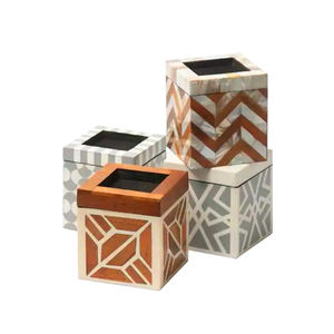 Best Wood MOP Inlay Bakhoor Burner Mubkhar Artisan-crafted Bohemian Natural Wood Bakhoor burner Mother of Pearl Inlay Inlay Box - Product Image 1