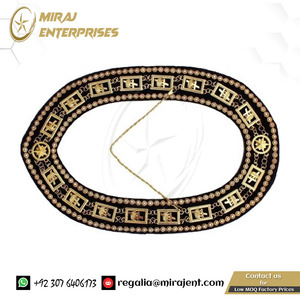 Vente en gros de strass maçonniques des Templiers Collier en chaîne or et argent sur tissu noir (argent) pour les insignes maçonniques - Product Image 6