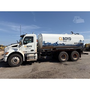 Camión Cisterna Kenworth T480 2025 en Nueva Condición - Product Image 3