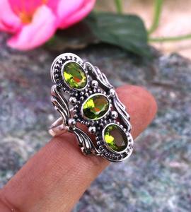 Anillo de Compromiso de Plata de Ley 925 con Peridoto de Corte Ovalado, Plata Maciza, Piedra Preciosa Natural, Joyería Hecha a Mano, Estilo Moderno para Fiestas - Product Image 2