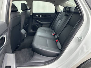 Honda Civic Touring 2022 Certificado Limpio - Product Image 4