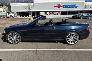 BMW M3 Cabriolet d'occasion 2004 en excellent état, prêt à être expédié - Product Image 3