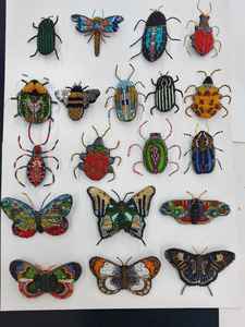 แผ่นแปะธีมสัตว์ปักลายผีเสื้อและแมลงที่เหมาะสำหรับนักออกแบบเสื้อผ้าและเหมาะสำหรับการขายต่อ - Product Image 2