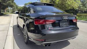 Voitures Audi A3 2.0T Premium 4 portes d'occasion à prix abordable à vendre - Product Image 4