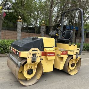 Rodillo Compactador Usado Dynapac CC142, 4 Toneladas de Peso Operativo, Compactador Vibratorio de Doble Tambor, Marca Sueca Original, Compactador Pequeño - Product Image 2
