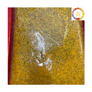 Purée de fruit de la passion congelée du Vietnam avec des graines, arôme intense, couleur dorée, idéale pour les marques de boissons et la transformation alimentaire mondiale - Product Image 4