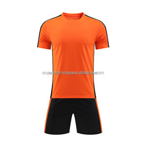 Uniforme de Fútbol Profesional, Transpirable, con Logotipo Sublimado en la Parte Delantera, Servicio de Personalización de Uniformes de Fútbol - Product Image 4