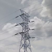 Tour de distribution d'énergie galvanisée en acier profilé pour transmission monophasée 400 kV, pour lignes électriques et tours d'antenne