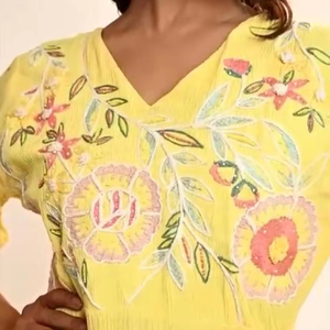 Robe Chic Soleil de Haute Qualité pour Femmes Chic Nouveau Design Blouses et Chemises - Product Image 1