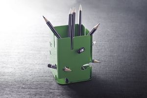 ที่ใส่ปากกาโลหะเคลือบเงาสไตล์วินเทจที่น่าดึงดูดและมีสไตล์สำหรับโต๊ะทำงานและที่บ้านอย่างมืออาชีพ - Product Image 2