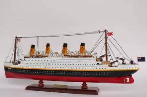 LE FABRICANT GIA NHIEN APPROUVE UNE CONCEPTION PERSONNALISÉE MODÈLE À BASSE quantité minimale de commande BATEAU DE CROISIÈRE RMS TITANIC DE HAUTE QUALITÉ - Product Image 2