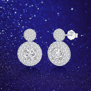 Pendientes de Moissanita de 1 Ct con Elegante Diseño de Gota - Product Image 3