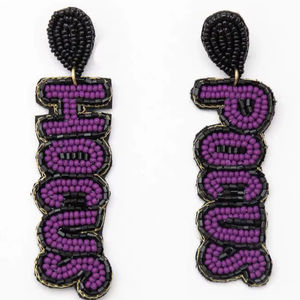 Pendientes bordados de joyería de moda de la India Pendientes de cuentas hechos a mano para mujeres y niñas del exportador de la India - Product Image 1