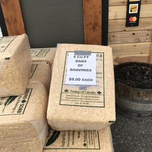 Wholesale France Origin Pine <b>Wood</b> Shavings Horse Bedding <b>Cheap</b> Price High Quality Sawdust 24 Months <b>Shelf</b> Life Factory Direct - Product Image 6