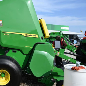 Mini Enfardadora de Heno para Tractor de Mano, Enfardadora y Envolvedora Automática de Heno Redondo para Maíz con Motor Eléctrico - Product Image 1