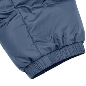 Suministro de fábrica, chaqueta de exterior personalizada para hombre, bombardero corto con acolchado brillante y capucha, logotipo transpirable en la chaqueta de exterior delantera - Product Image 3