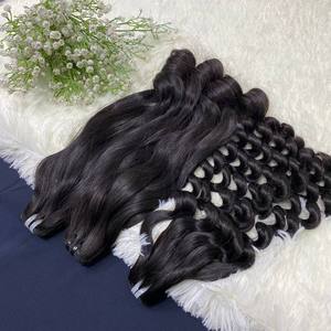 Extensions de cheveux vierges vietnamiens de haute qualité |   Vague naturelle |   Cheveux de bébé aux pointes pleines |   Machine à double trame |   Sans nœuds ni perte de poils - Product Image 6