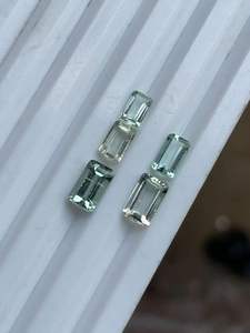 Tourmaline verte menthe naturelle, octogone. - Product Image 2