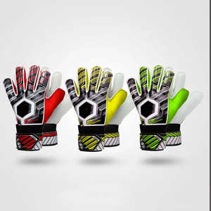 Guantes de portero de fútbol de látex de nuevo diseño 2025, guantes de portero de Palma, guantes deportivos de alta calidad para portero de látex Giga de 4mm - Product Image 5