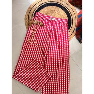 Pantalon à carreaux style années 90 pour femme, coupe ample, taille haute, longueur intégrale, 100% coton, avec tableau des tailles dans la description - Product Image 3