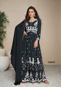 Último diseñador indio lakhnavi Sharara Kurti Plazzo mujeres vestido para boda bordado exportación proveedor mayorista de Surat - Product Image 5