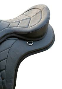 Silla de Montar Inglesa Freemax Softy de Cuero Negro Acolchado de Alta Calidad, Integrada, ASHMIRA EQUESTRIAN, Tamaños Personalizados, Hecha a Mano, para Carreras de Caballos - Product Image 3