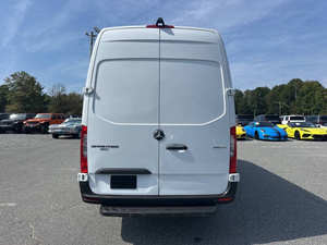 Occasion 2023 Me-rce-des-Be-nz Spri-nter 2500 - Product Image 6