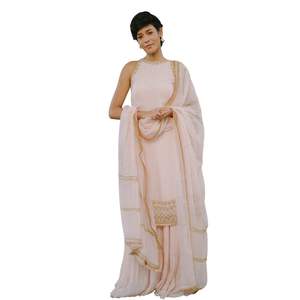 Jaune Chanderi Soie Kurta Sharara Ensemble Vibrant Indian Wedding Party Wear Womens Outfit pour les célébrations festives - Product Image 1