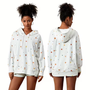 เสื้อฮู้ดผู้หญิงขายดี ผ้าฝ้าย 100% เนื้อเฟรนช์เทอร์รี่ สไตล์ลำลอง พิมพ์ลาย AOP หลายสี ปักลาย ดีไซน์ยุโรป สหรัฐอเมริกา ทรงปกติ - Product Image 1