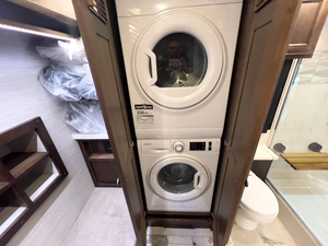 Camping-car Tiffin Allegra BUS 45BTP 2026 prêt à la vente - Product Image 6