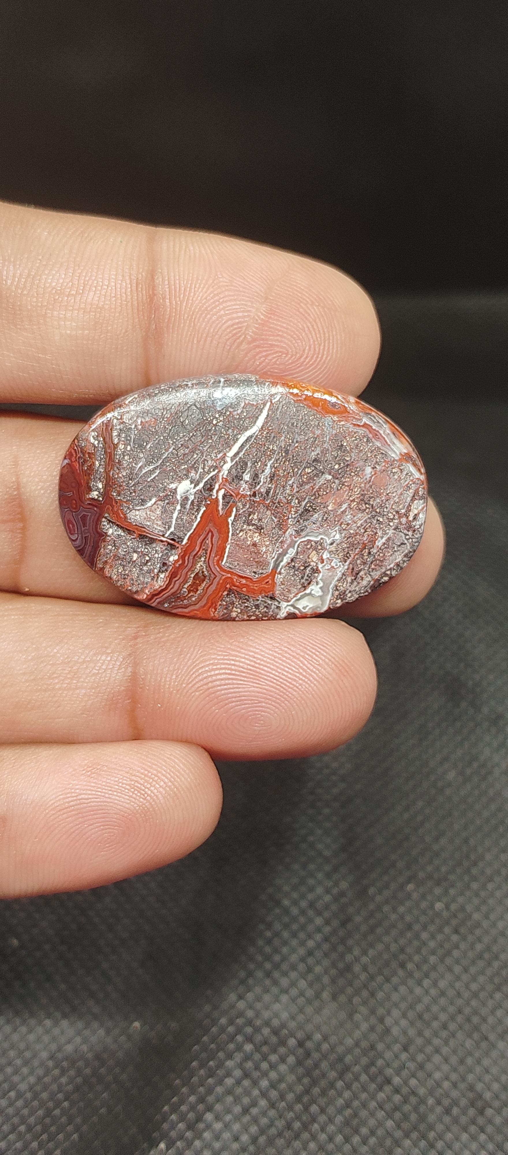 สีน้ำตาล