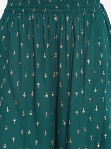 ชุดเครื่องแต่งกายสำหรับผู้หญิงลายดอกไม้สีเขียวปักลายเรขาคณิต - Product Image 5