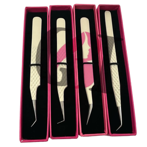 Pince à épiler GETUP BROSONS IMPEX en acier inoxydable de 10 mm, avec revêtement en poudre blanc cassé à 45 degrés et poignée diamantée à 90 degrés, idéale pour les extensions de cils - Product Image 1
