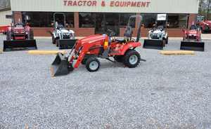 Mini tracteurs Massey Ferguson GC 1723E d'occasion à vendre - Product Image 2