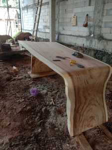 โต๊ะกาแฟและโต๊ะอาหารทรงโมเดิร์น ทำจากไม้สักแท้ ขอบธรรมชาติ ขาตั้งรูปตัว L และ U แผ่นไม้หนาและยาว - Product Image 5