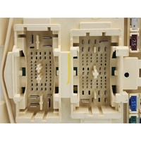 Porte-fusibles et unité de commande électronique HYUNDAI i10 2ème Série 91952B9110 G4LA essence 1248 (11>13)