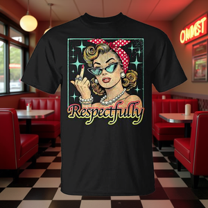 T-Shirt Vintage Retrò con Dito Medio, Abbigliamento Promozionale in Stile Vintage - Product Image 3