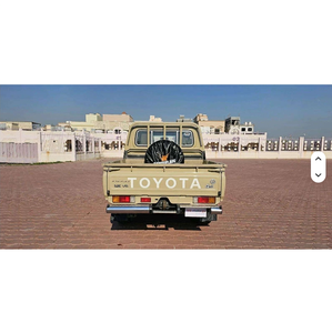 OFERTA ESPECIAL para Camioneta Land Cruiser GRJ79L USADA, DOBLE CABINA, Manual, Volante a la Izquierda, Turbo, Cuero Oscuro, R21 - Product Image 1