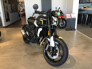 Ventas Anuales 2024 700CL-X Sport Nueva (Motocicleta) - Product Image 6