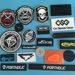 Biểu tượng tùy chỉnh 3D <span class=keywords><strong>PVC</strong></span> cao su các bản vá lỗi cho mũ, hàng may mặc, và túi xách, truyền nhiệt mềm Silicone nổi phù hiệu Nhà sản xuất - Product Image 5