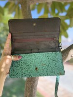 Portefeuille en cuir sculpté à la main, pochette pour téléphone, élégant, multi-usages, portefeuilles de couleur turquoise, portefeuille à poignet pour femmes