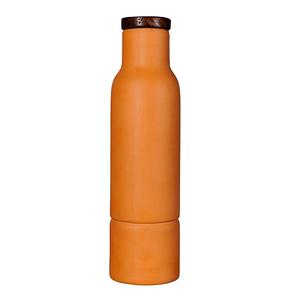 Botella de agua de cerámica de terracota pintada a mano de diseño único de buena calidad con tapa de plástico - Product Image 1